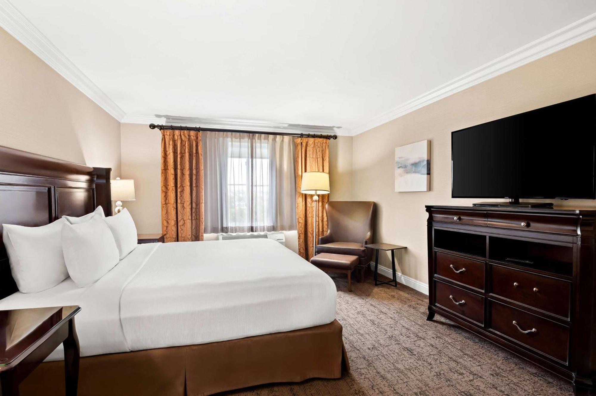 Best Western Ontario Mills Mall Buitenkant foto