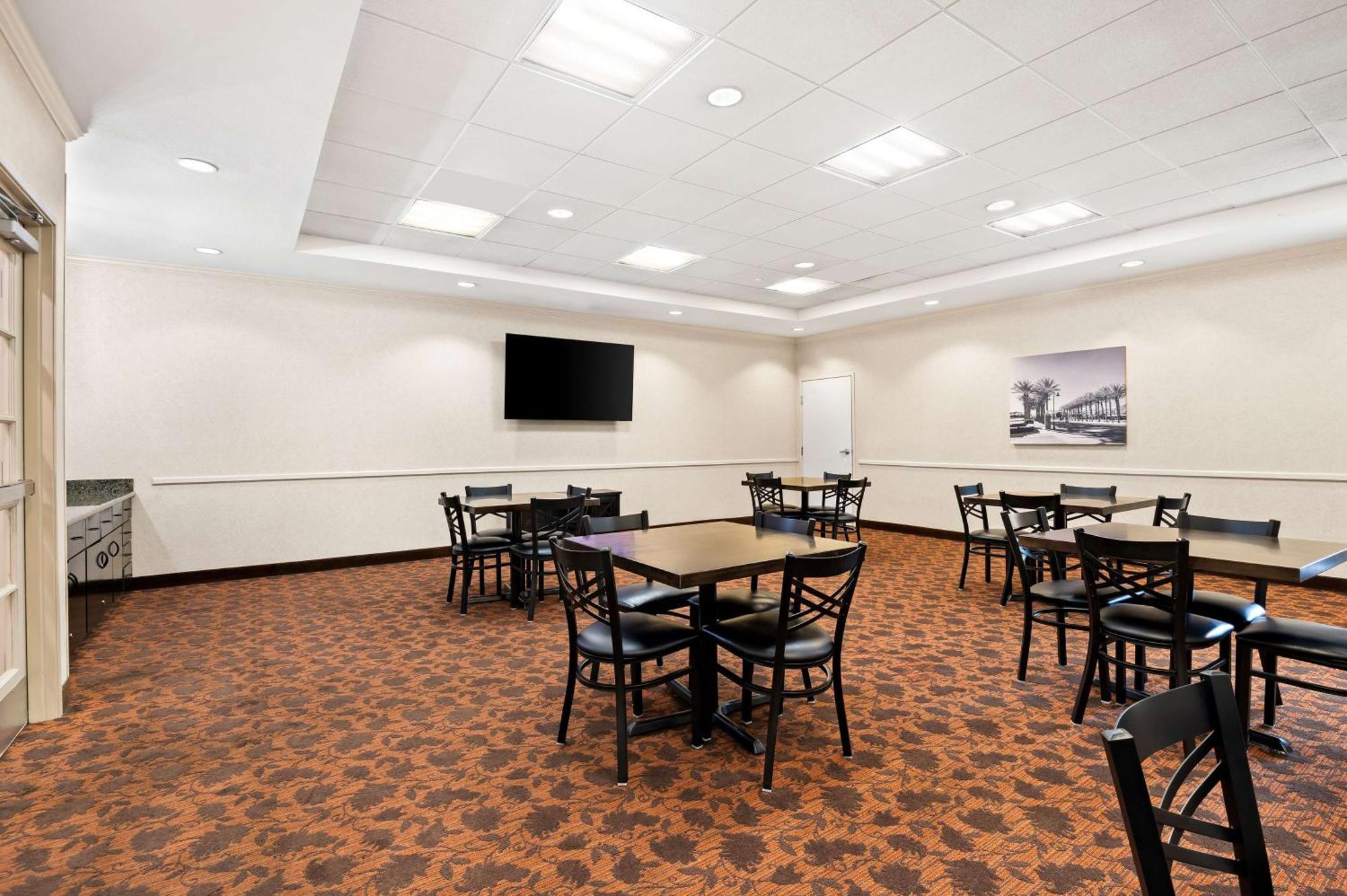 Best Western Ontario Mills Mall Buitenkant foto